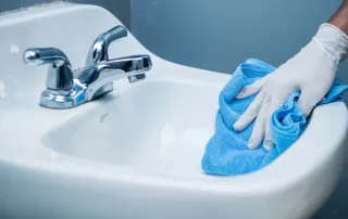 professional restroom cleaning